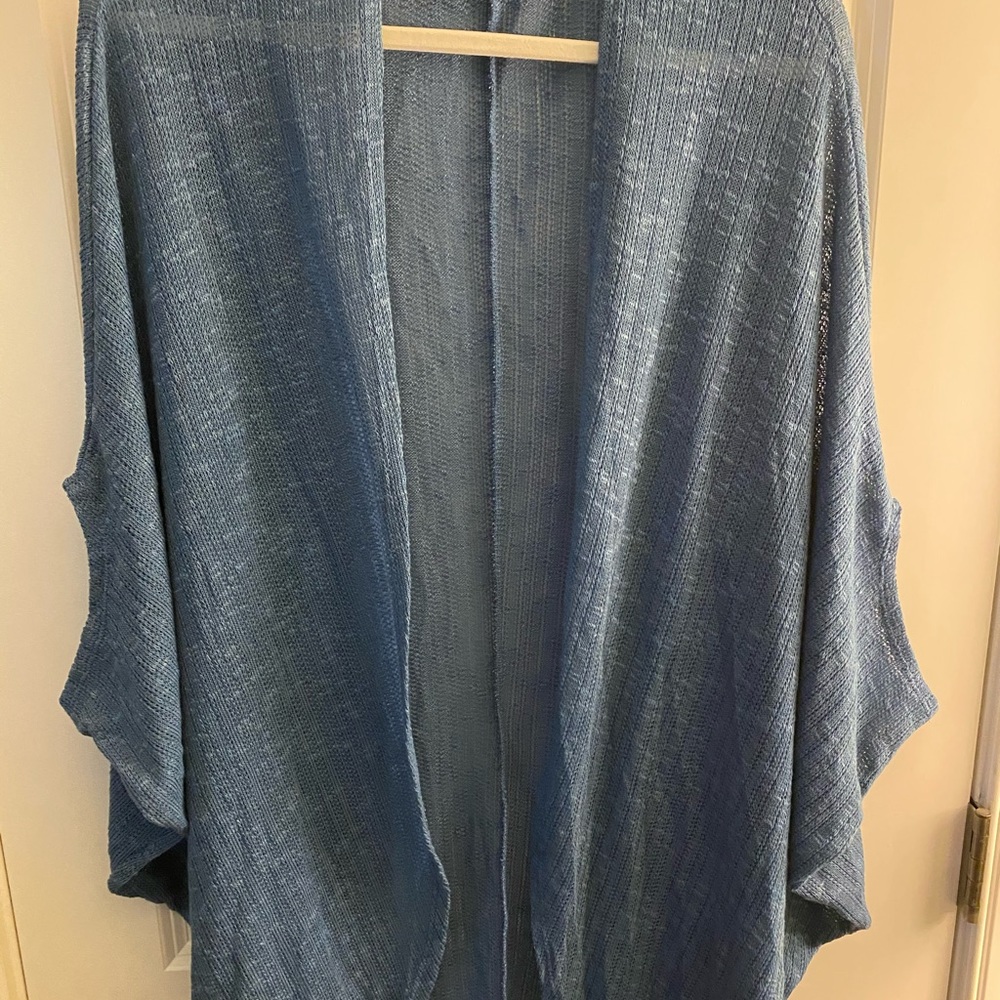 Light blue Batwing-like cocoon sweater